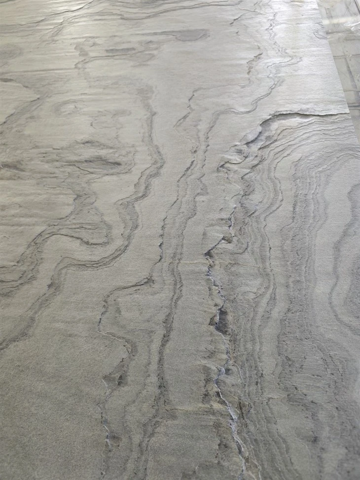 stacked big slate veneer